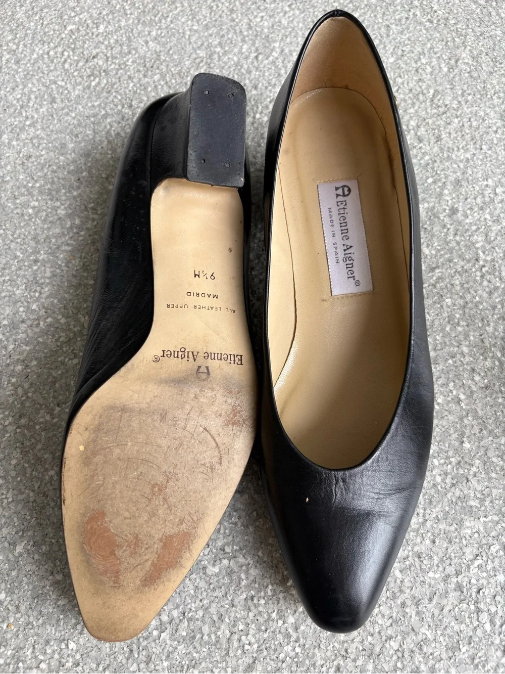 Etienne Aigner leather block heel pumps size 9.5